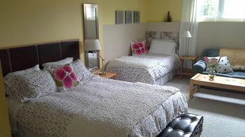 Opus 74 Bed & Breakfast Stratford Dış mekan fotoğraf