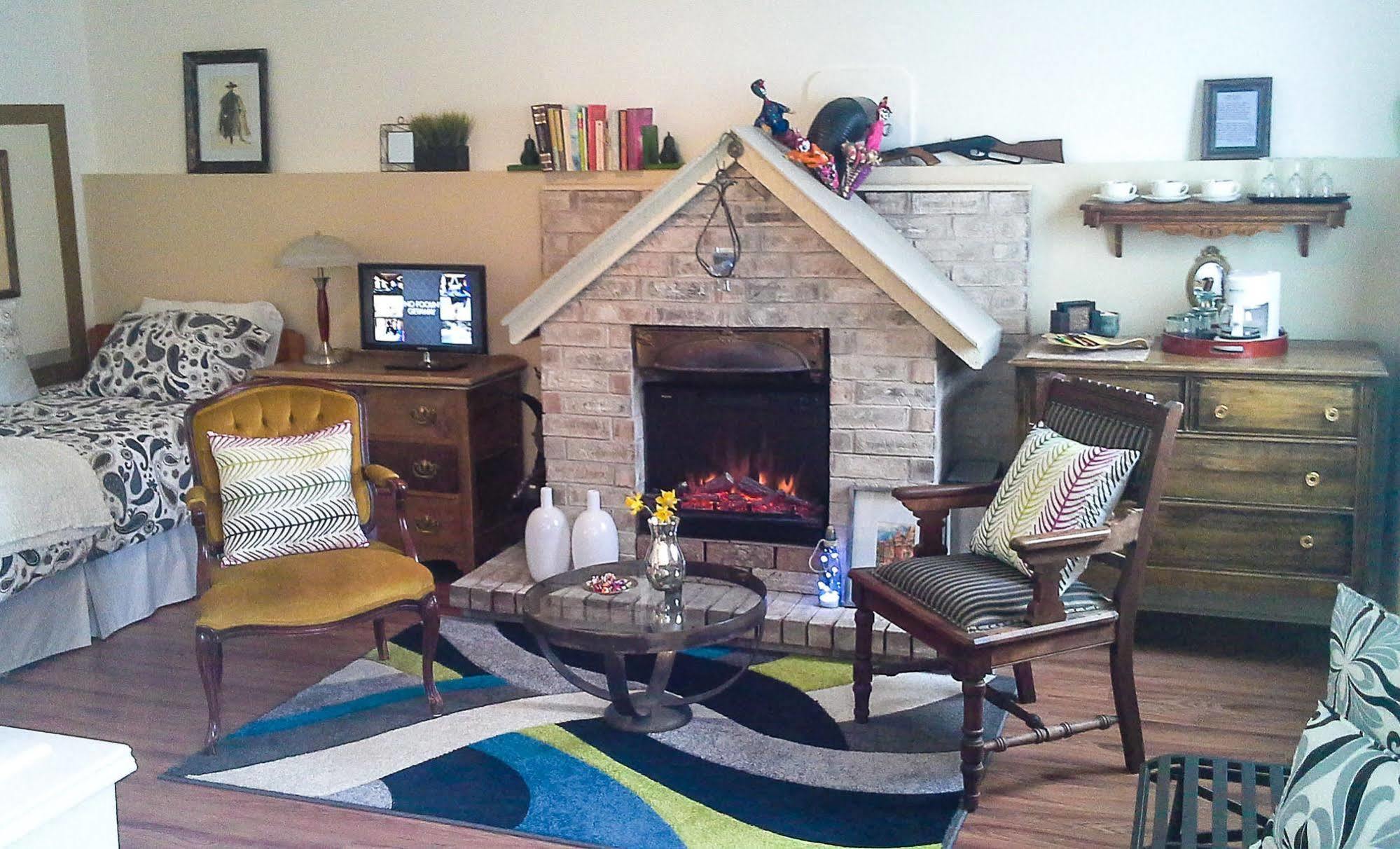 Opus 74 Bed & Breakfast Stratford Dış mekan fotoğraf